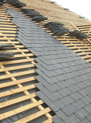 Union des Toitures Belges, Pose de toiture en tuiles et ardoises Eternit à Dottignies